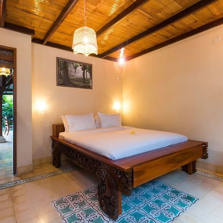 Bali Royal Heritage Villas Seminyak  Exterior photo